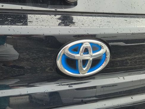 Used 2022 Toyota Sienna LE FWD image 4