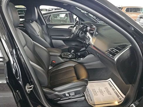 Used 2022 BMW X4 xDrive30i w/ M Sport Package image 41