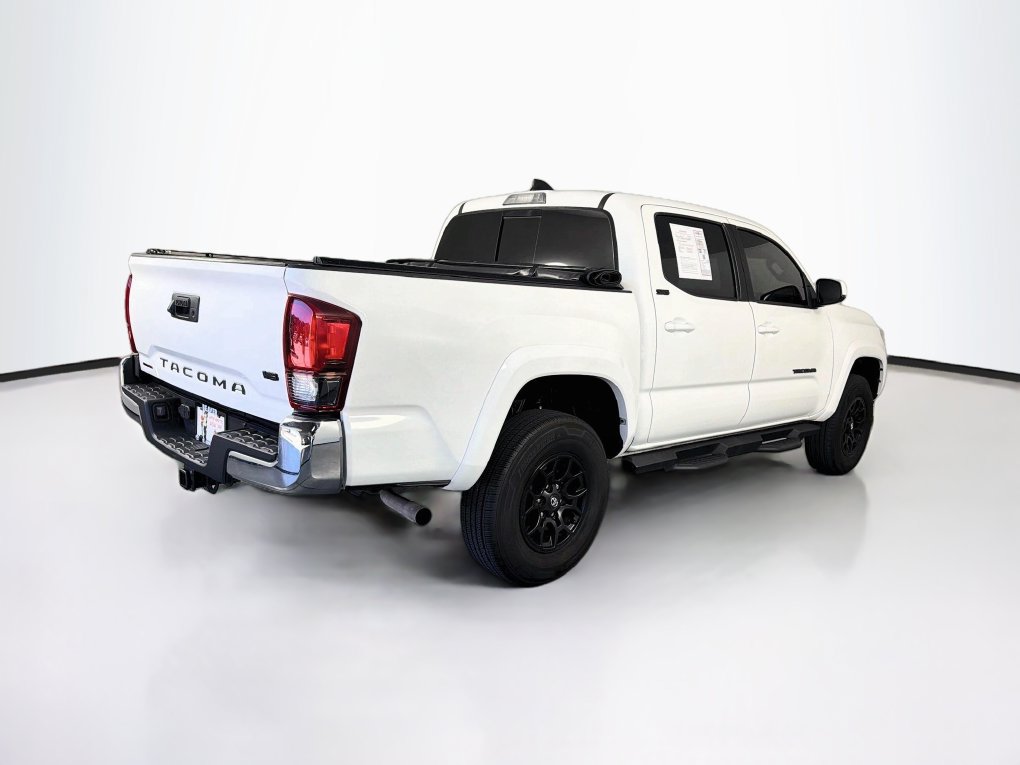 Used 2022 Toyota Tacoma SR5 RWD image 10