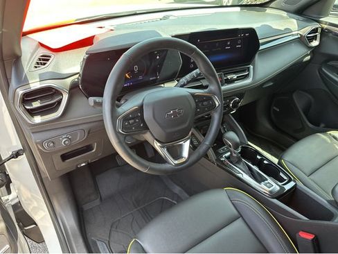Certified 2025 Chevrolet TrailBlazer ACTIV w/ Convenience Package AWD/4WD image 7
