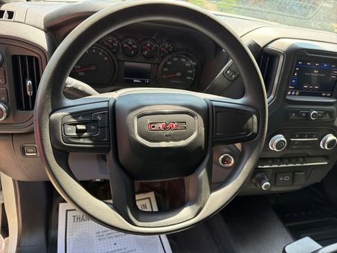 Used 2023 GMC Sierra 1500 Pro w/ Pro Value Package AWD/4WD image 11