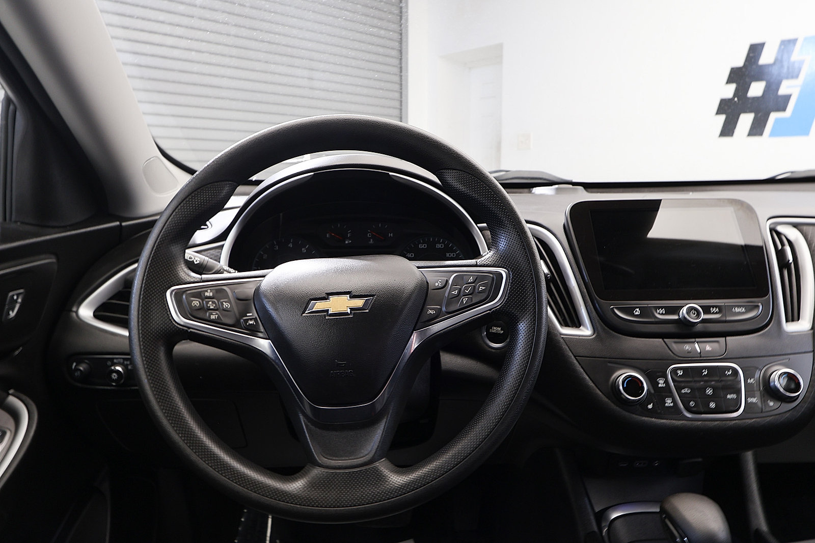Used 2024 Chevrolet Malibu LT FWD image 26