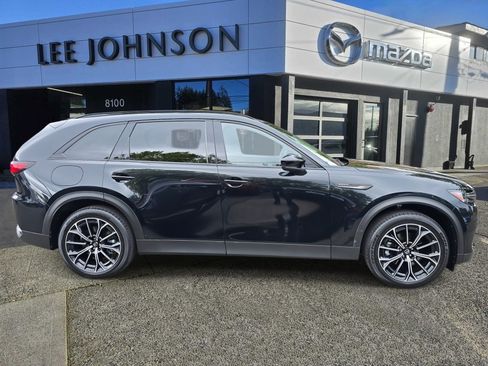 Certified 2025 MAZDA CX-70 Plug-In Hybrid w/ Premium Pkg AWD/4WD image 6