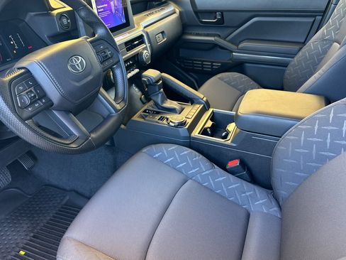 New 2026 Toyota Tacoma SR5 AWD/4WD image 11