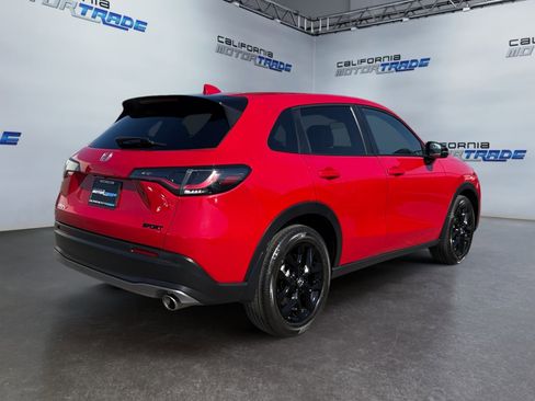 Used 2024 Honda HR-V Sport image 5