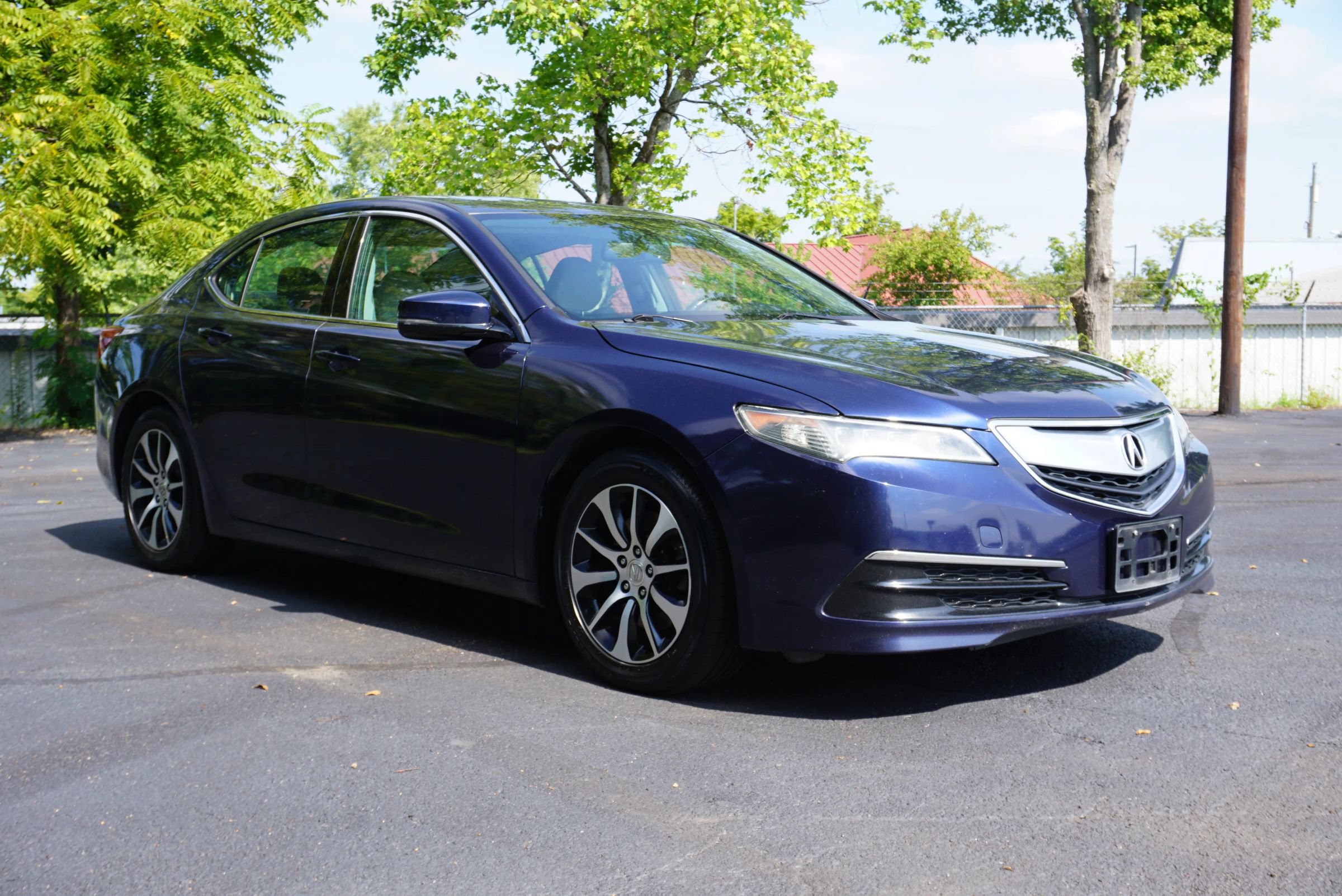 Used 2016 Acura TLX FWD image 3