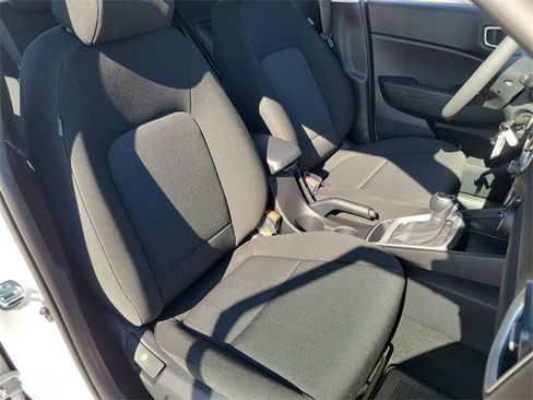 New 2026 Hyundai Venue SE image 16