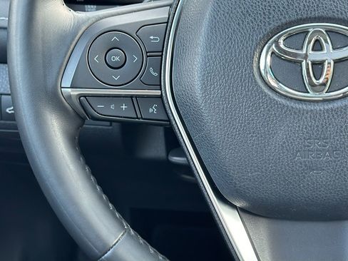 Used 2018 Toyota Camry XSE FWD image 30