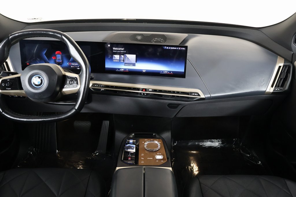 Certified 2023 BMW iX M60 w/ Executive Package AWD/4WD image 8