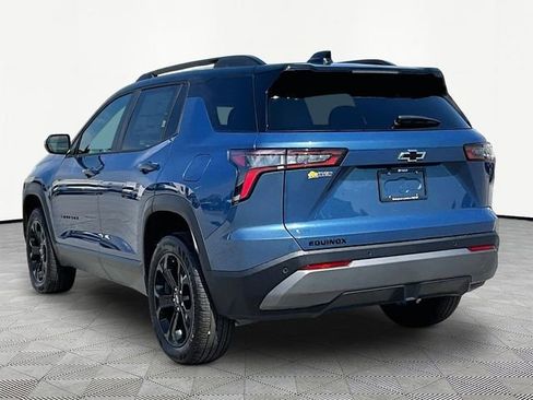 New 2026 Chevrolet Equinox LT w/ Midnight Edition FWD image 4