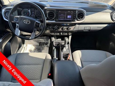 Used 2023 Toyota Tacoma SR5 AWD/4WD image 13