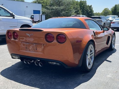 Used 2007 Chevrolet Corvette Z06 w/ Preferred Equipment Group RWD image 3