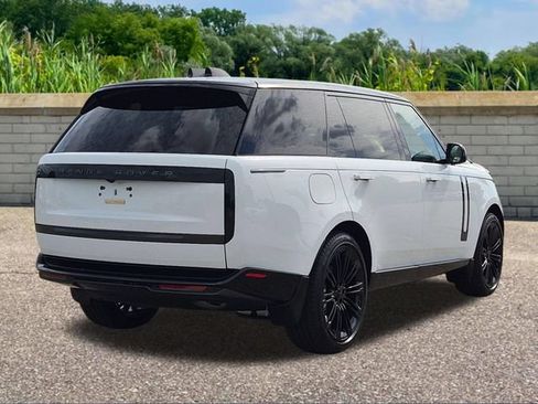 New 2026 Land Rover Range Rover Long Wheelbase SE AWD/4WD image 4