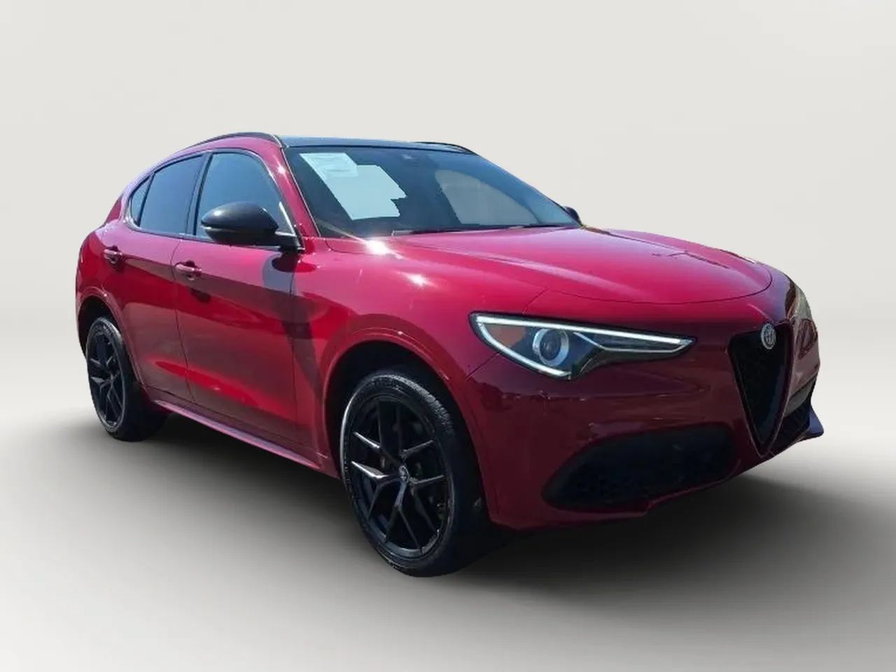 Used 2020 Alfa Romeo Stelvio Sport w/ Quick Order Package 22K Sport RWD image 2