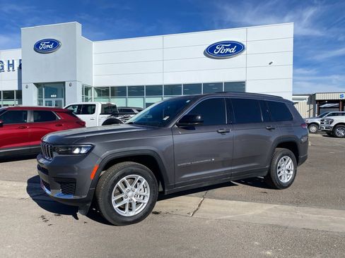 Used 2023 Jeep Grand Cherokee L Laredo w/ Luxury Tech Group I image 26