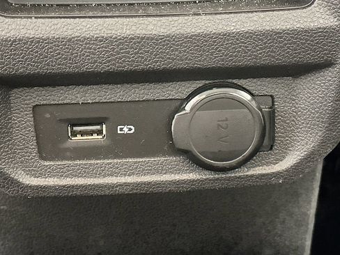 Used 2020 Volkswagen Tiguan SE w/ 3rd Row Seat Package AWD/4WD image 27