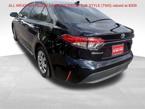 Used 2026 Toyota Corolla LE FWD image 5