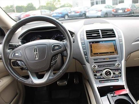 Used 2019 Lincoln MKZ Reserve w/ Reserve Plus Package AWD/4WD image 11