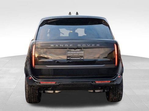 New 2026 Land Rover Range Rover SE image 5