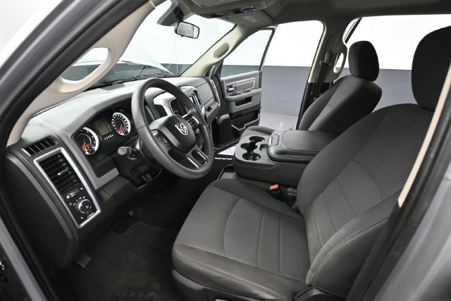Used 2019 RAM 1500 Warlock AWD/4WD image 17