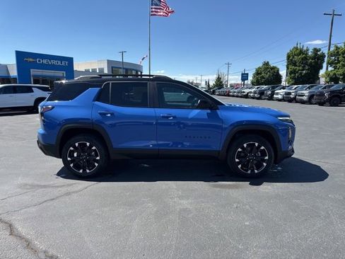 New 2026 Chevrolet Equinox RS w/ Convenience Package III AWD/4WD image 8