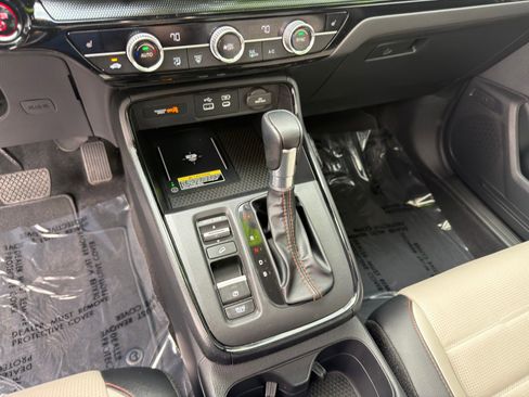 Used 2024 Honda CR-V Sport Touring image 27
