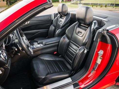Used 2013 Mercedes-Benz SL 63 AMG image 4
