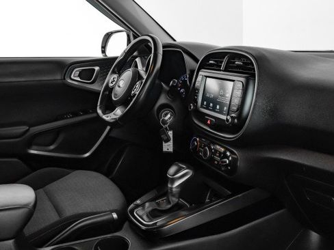 Used 2020 Kia Soul GT-Line image 19