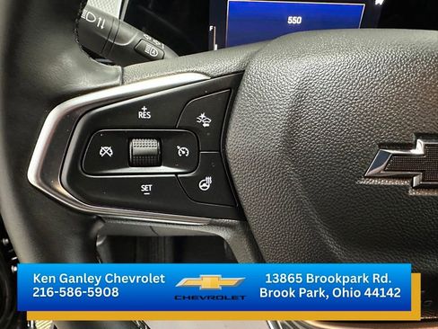 Used 2025 Chevrolet Trax ACTIV w/ Sunroof Package FWD image 13