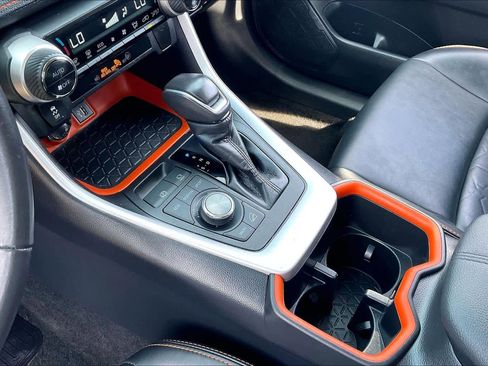 Used 2024 Toyota RAV4 Adventure image 16