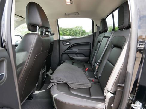Used 2022 GMC Canyon AT4 w/ Trailering Package AWD/4WD image 16
