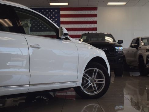 Used 2015 Audi Q5 TDI Premium Plus w/ Technology Package AWD/4WD image 37