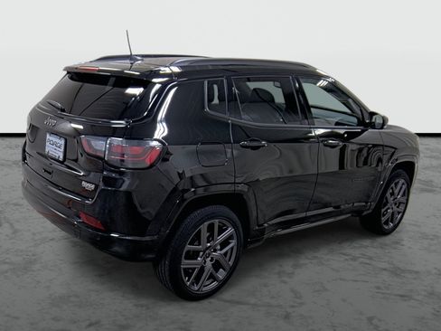Used 2025 Jeep Compass Limited w/ High Altitude Package AWD/4WD image 4