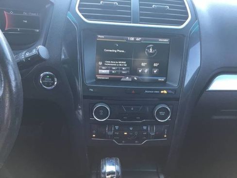 Used 2016 Ford Explorer XLT w/ Equipment Group 202A image 17