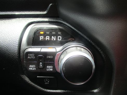 Used 2020 RAM 1500 Big Horn AWD/4WD image 21