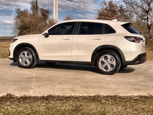 Certified 2024 Honda HR-V LX image 4