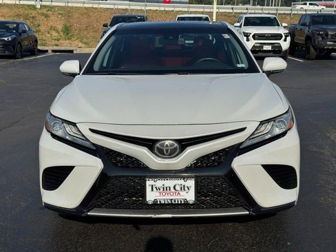 Certified 2020 Toyota Camry XSE FWD image 10
