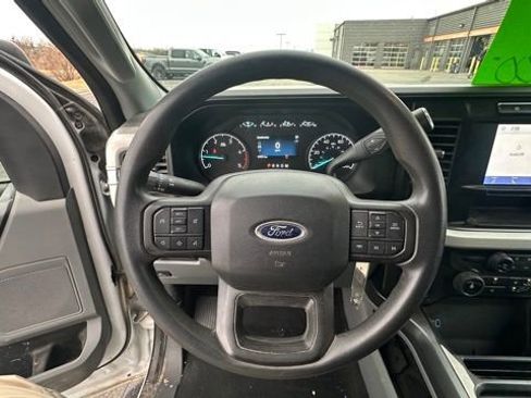 Used 2023 Ford F350 XLT w/ FX4 Off-Road Package image 9