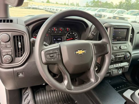 New 2026 Chevrolet Silverado 1500 W/T w/ WT Value Package AWD/4WD image 15