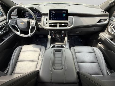 Used 2023 Chevrolet Tahoe LT w/ Luxury Package AWD/4WD image 15
