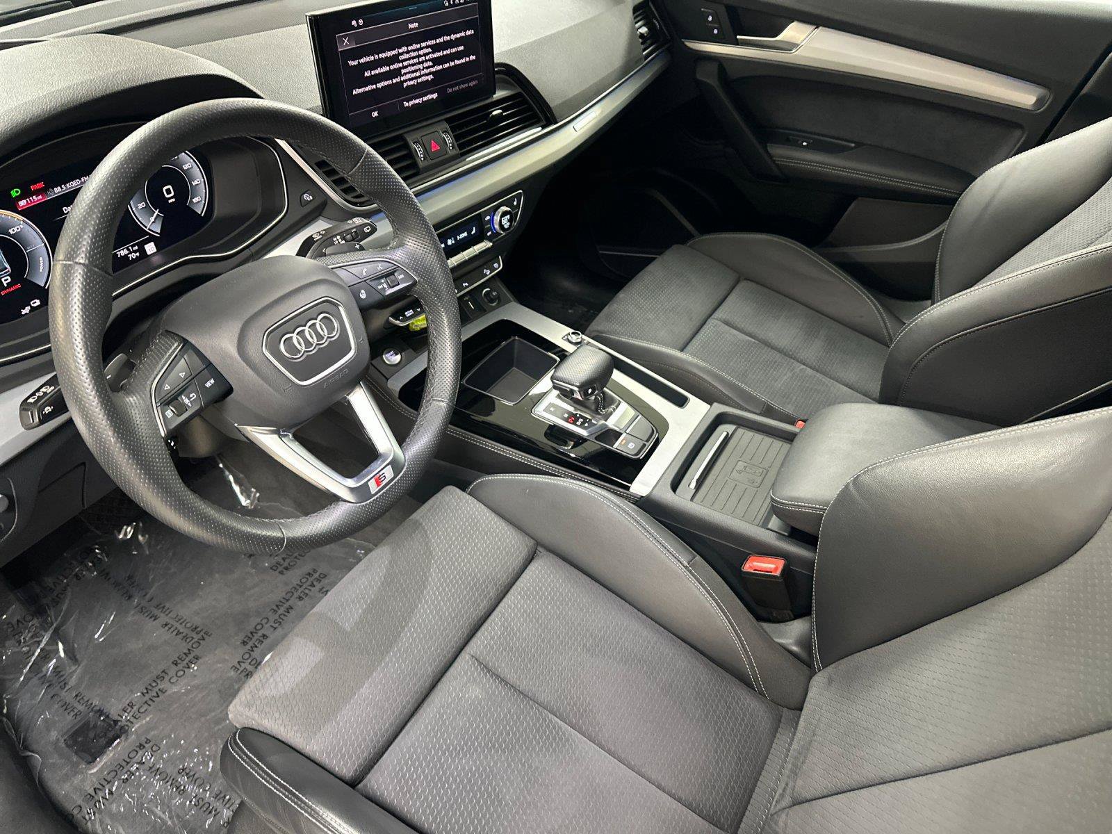 Certified 2024 Audi Q5 e Prestige AWD/4WD image 10