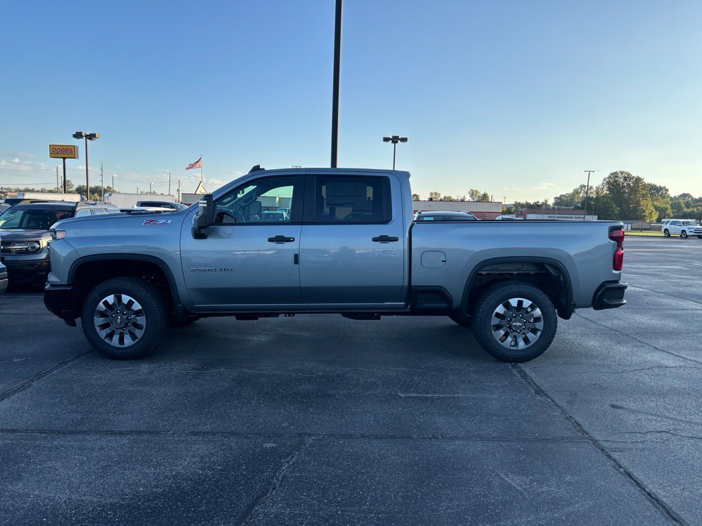 New 2026 Chevrolet Silverado 2500 Custom AWD/4WD image 5
