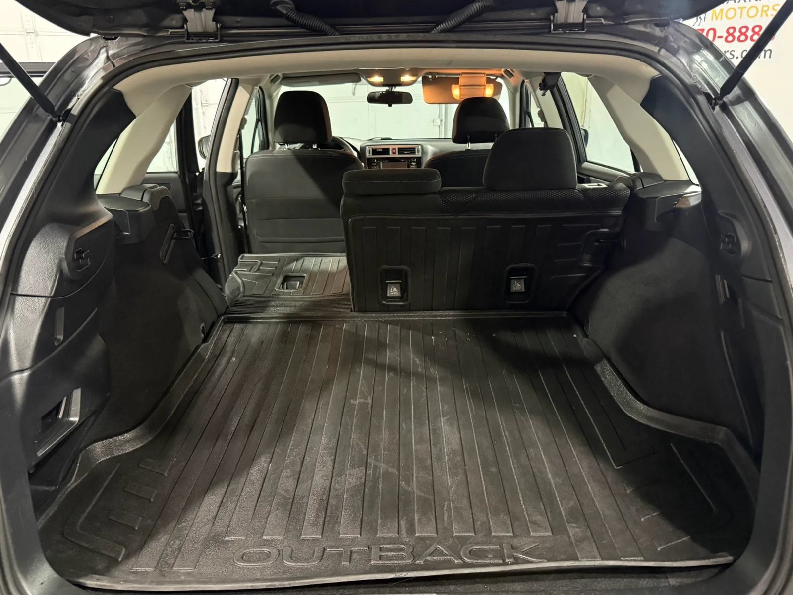 Used 2018 Subaru Outback 2.5i AWD/4WD image 25