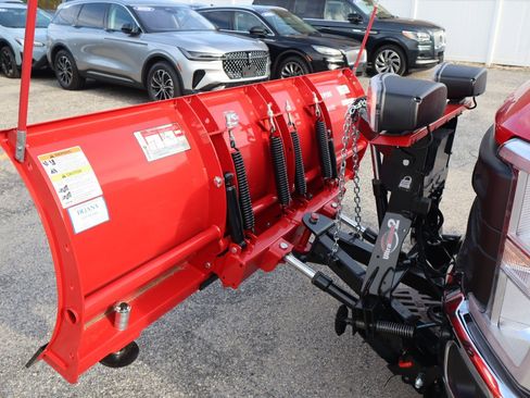 New 2025 Ford F250 XL w/ FX4 Off-Road Package image 13