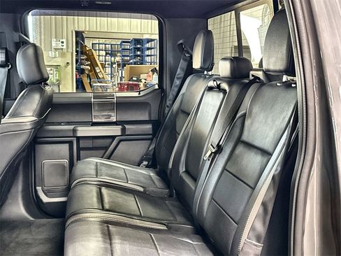 Used 2018 Ford F150 Raptor w/ Equipment Group 802A Luxury image 25