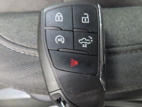 Used 2023 GMC Sierra 1500 Elevation image 64