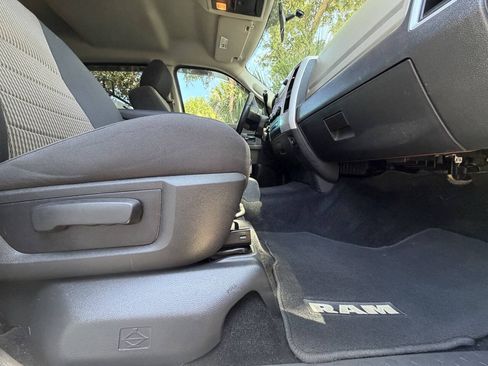 Used 2011 RAM 1500 Classic SLT w/ Remote Start & Security Group RWD image 13