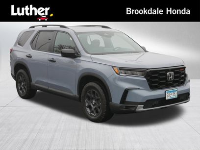 Certified 2025 Honda Pilot TrailSport