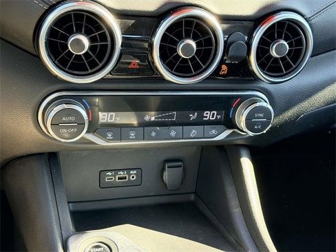 Used 2021 Nissan Sentra SV image 22