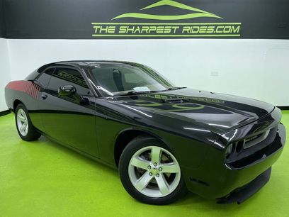 Used 2012 Dodge Challenger SXT